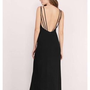 SEXY, low-back strappy viscose maxi dress!